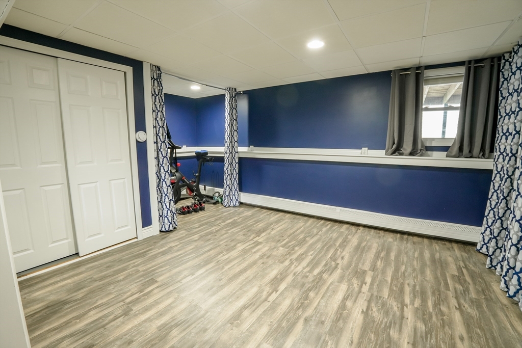 Pepperell, Massachusetts 01463, United States, 4 Bedrooms Bedrooms, ,2 BathroomsBathrooms,Residential,Active,173788