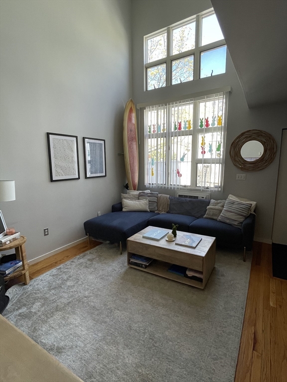 595 Putnam Ave. 595