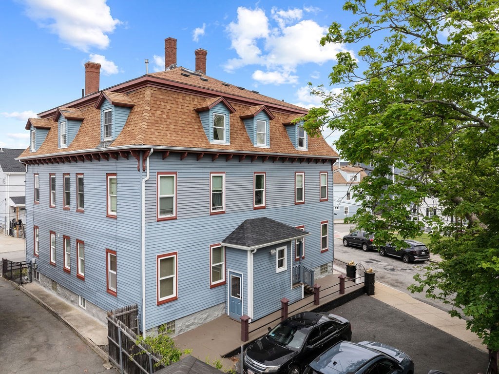 186 John St
