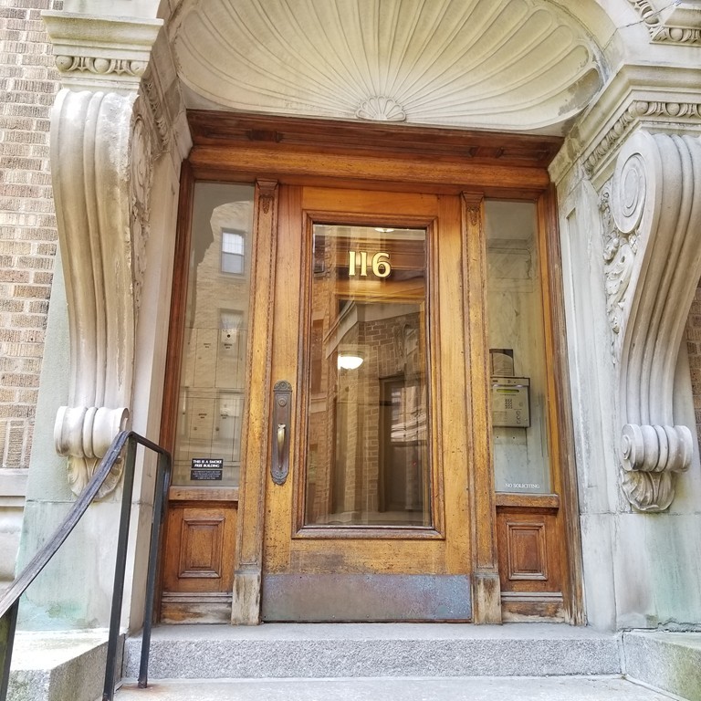 116 Riverway 5