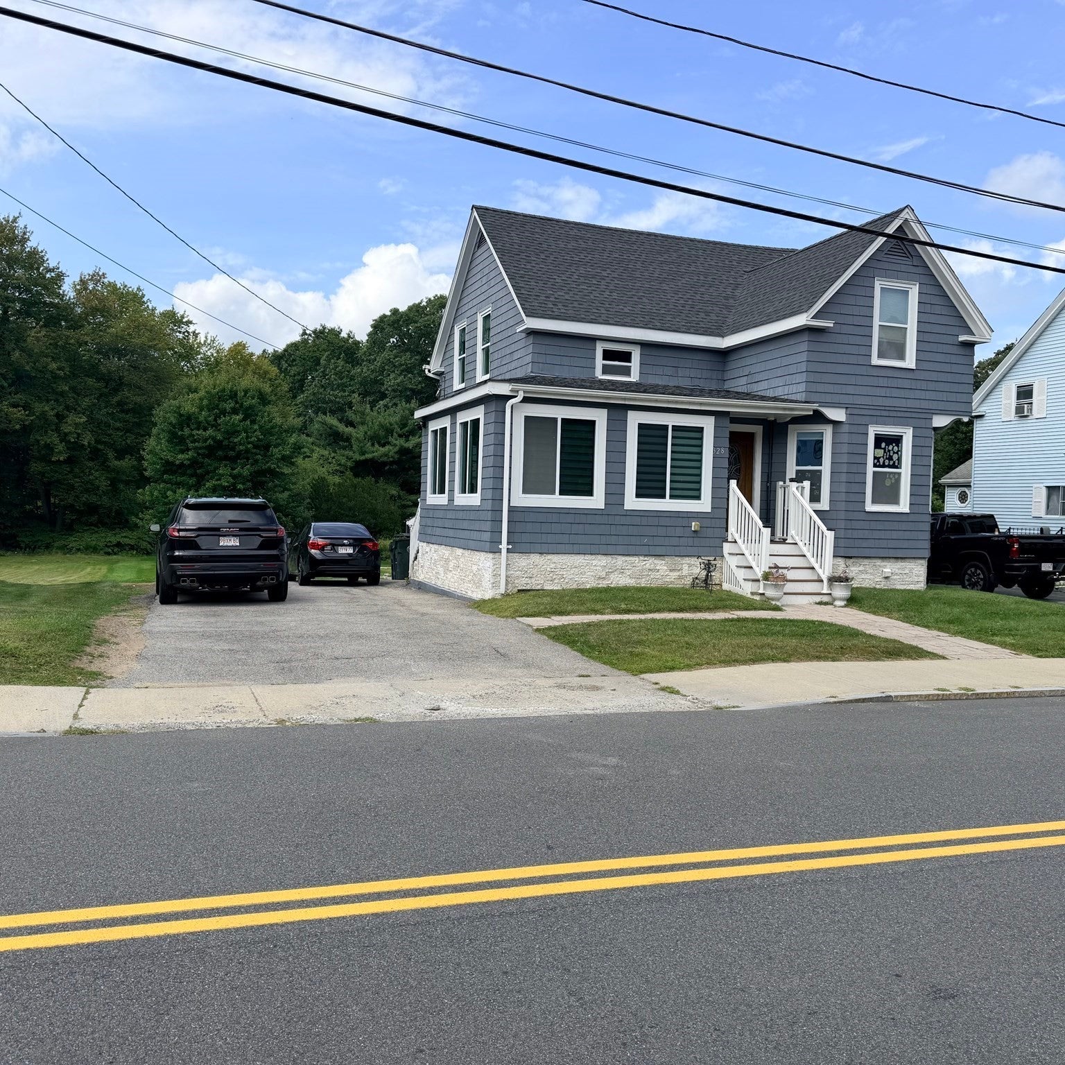 328 Mechanic St