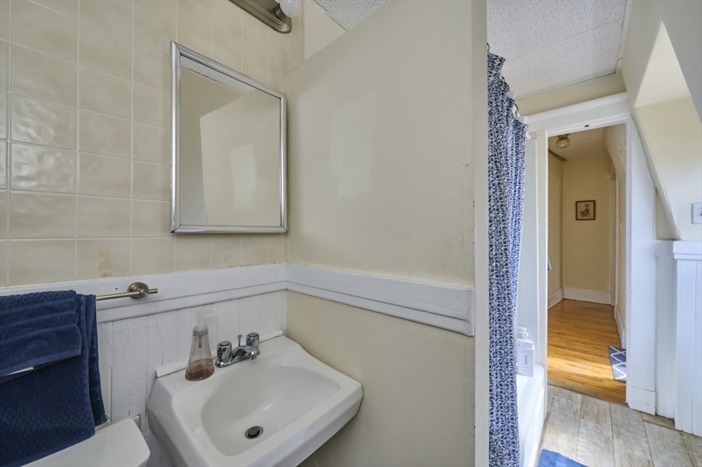 408-410 Crescent St, Waltham, MA, 408-410 Crescent St, Waltham, MA Photo #31
