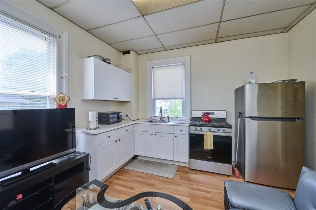 408-410 Crescent St, Waltham, MA, 408-410 Crescent St, Waltham, MA Photo #14