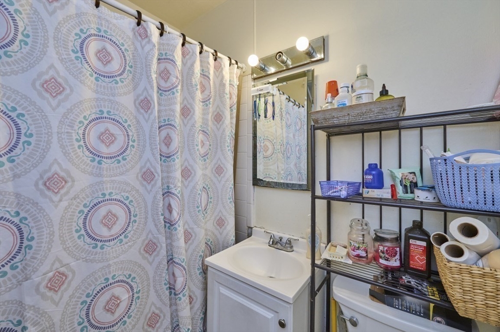 408-410 Crescent St, Waltham, MA, 408-410 Crescent St, Waltham, MA Photo #36