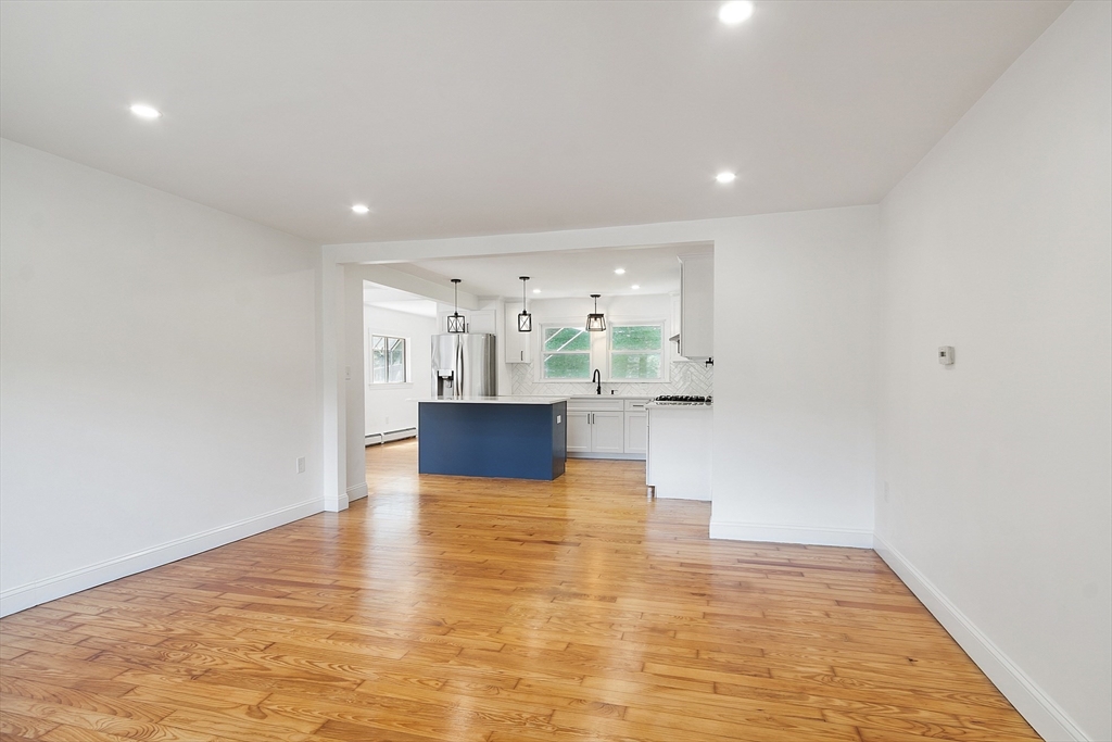 90 Linwood St
