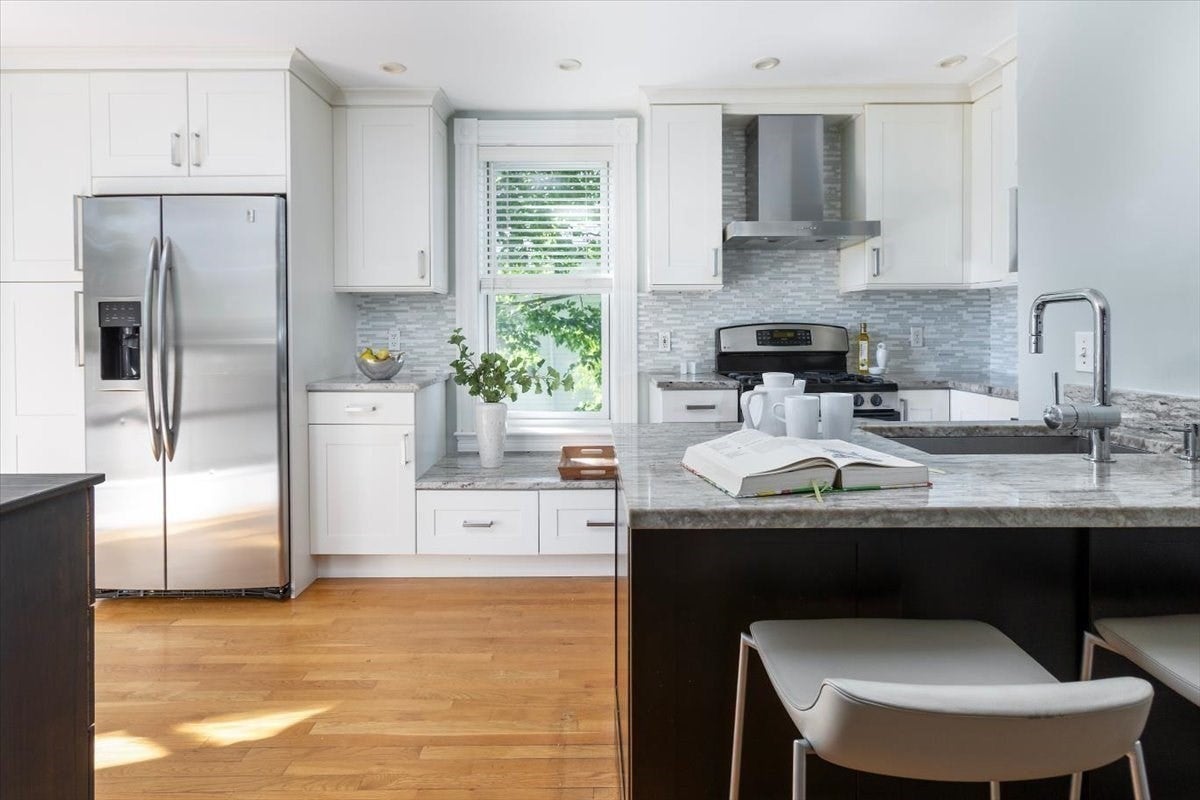 16 Kent Sq. 2
