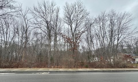 36 Lake Parkway Webster MA 01570