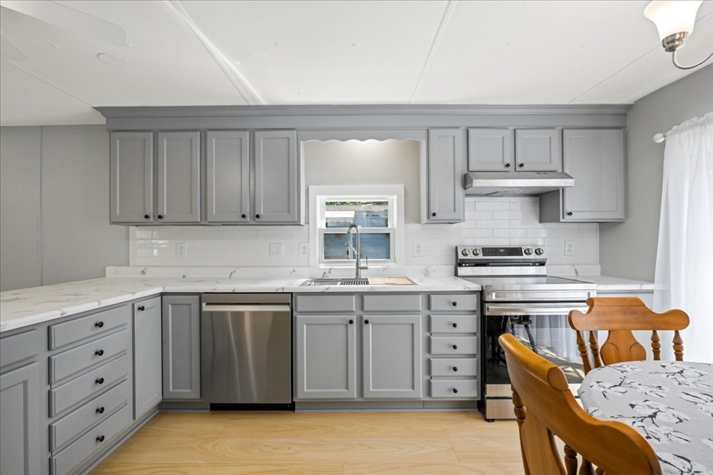 239 Ayer Road 82