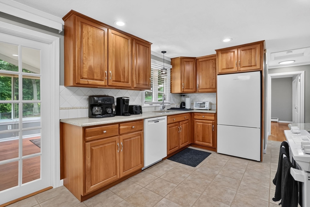 125 East Allen Ridge Road