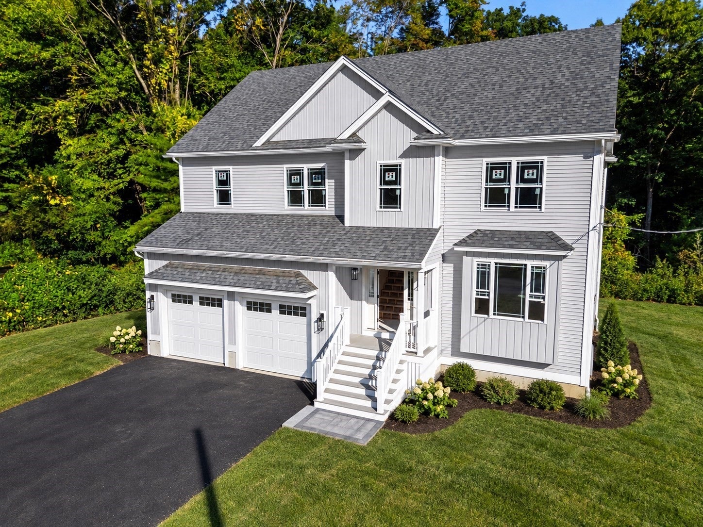 160 Vale St, Tewksbury, MA, 160 Vale St, Tewksbury, MA Photo #3