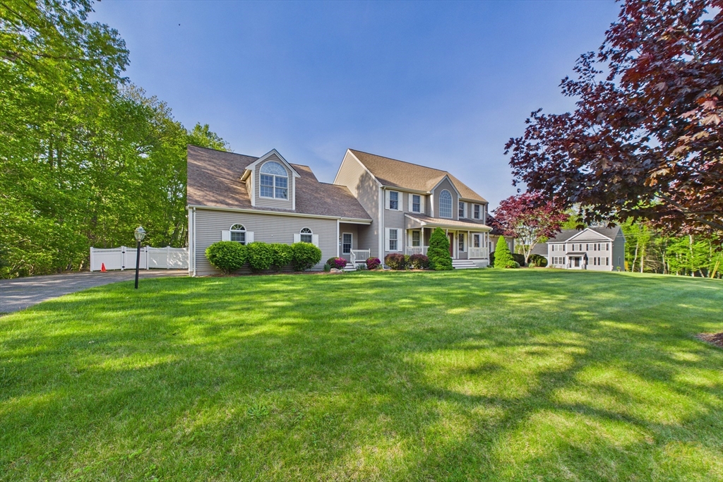 7 Jocelyn Cir