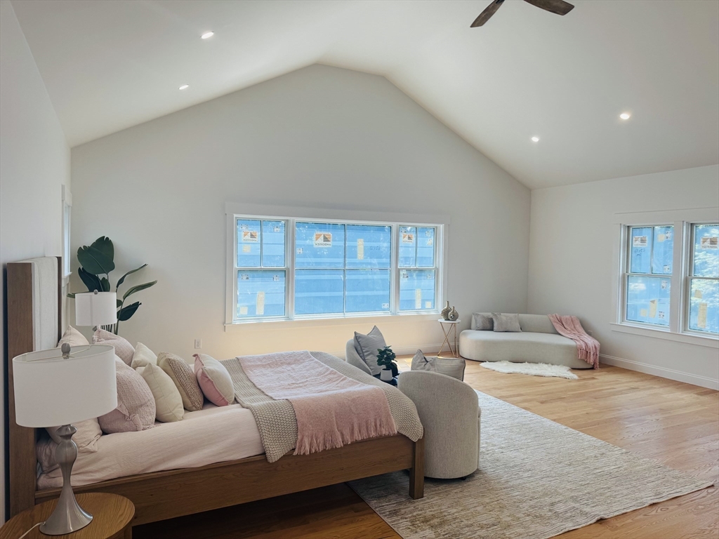 15 Verjuniel Ave
