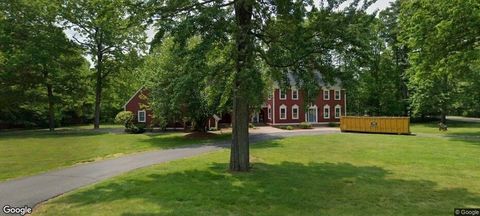 75 Marci Ave East Longmeadow MA 01028