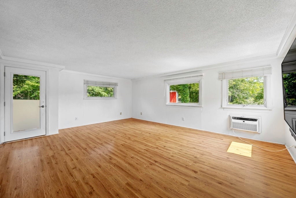 23 School Street, Granby, MA, 23 School Street, Granby, MA Photo #5