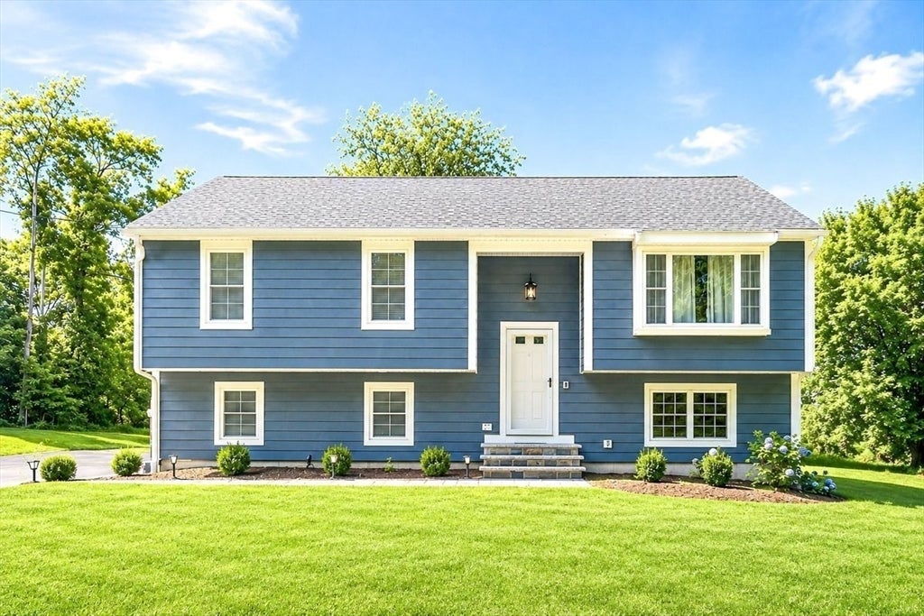 174 Bent St, Franklin, MA, 174 Bent St, Franklin, MA Photo #2
