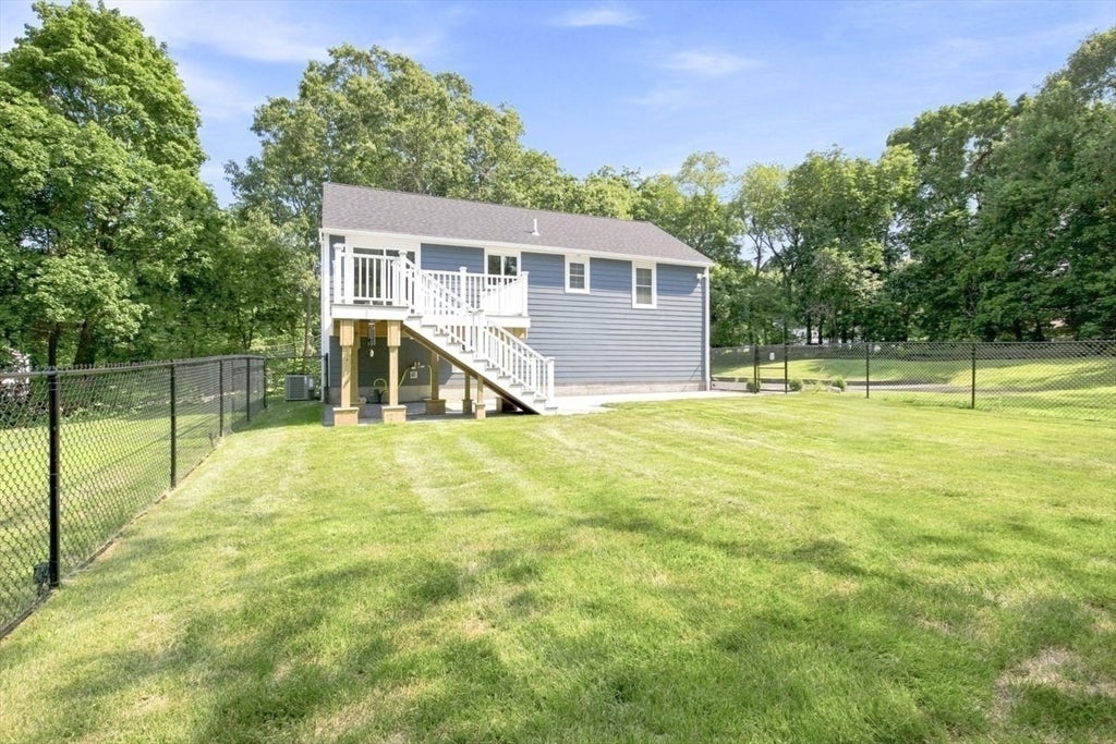 174 Bent St, Franklin, MA, 174 Bent St, Franklin, MA Photo #40
