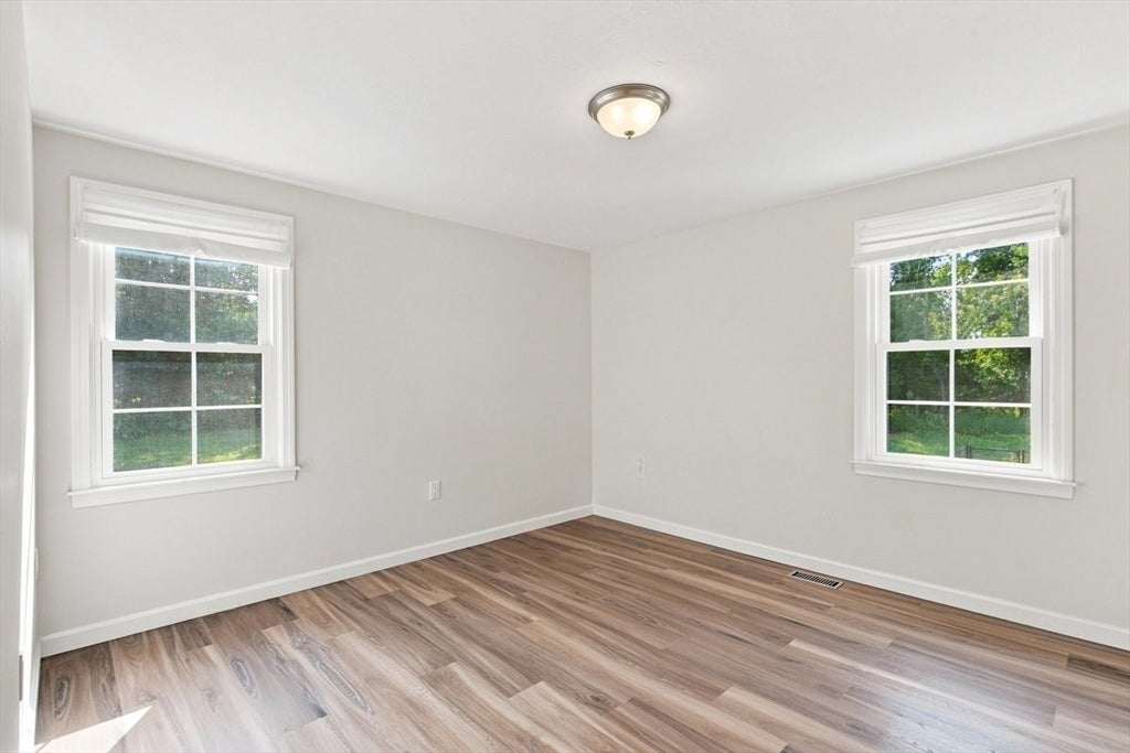 174 Bent St, Franklin, MA, 174 Bent St, Franklin, MA Photo #24
