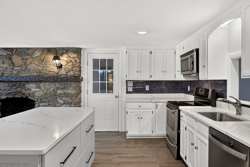 14 Veeder Dr, Falmouth, MA, 14 Veeder Dr, Falmouth, MA Photo #16