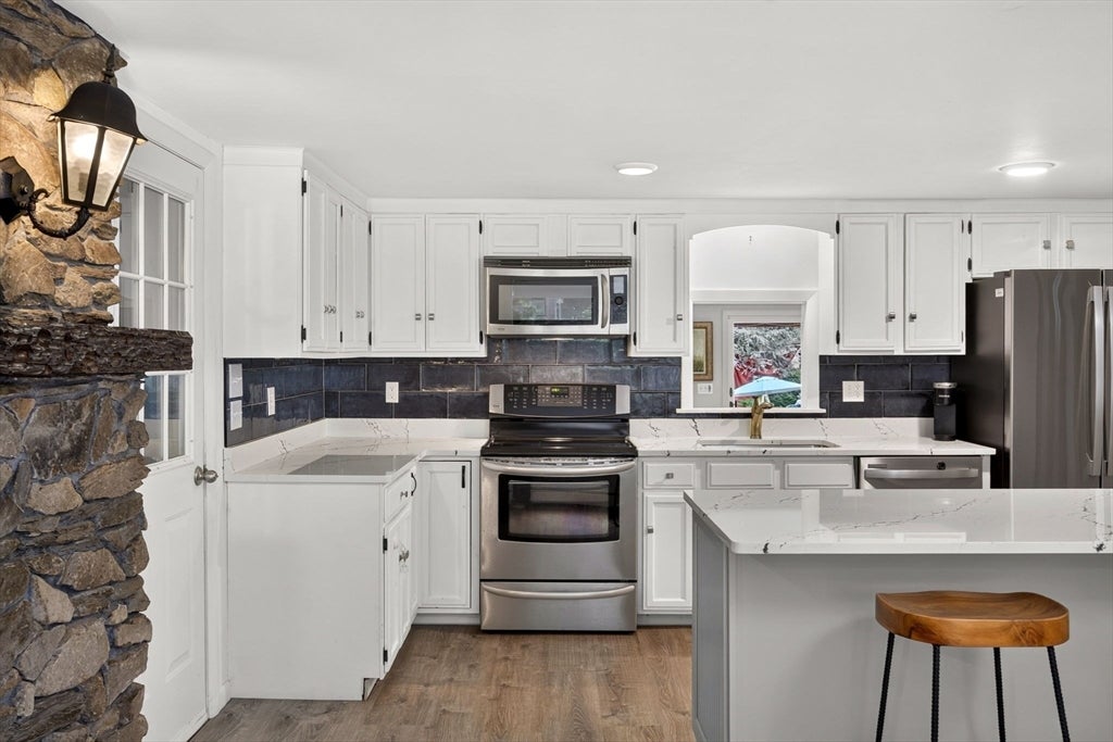 14 Veeder Dr, Falmouth, MA, 14 Veeder Dr, Falmouth, MA Photo #14