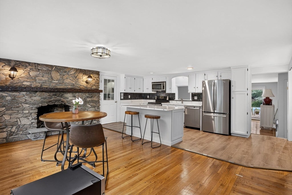 14 Veeder Dr, Falmouth, MA, 14 Veeder Dr, Falmouth, MA Photo #6