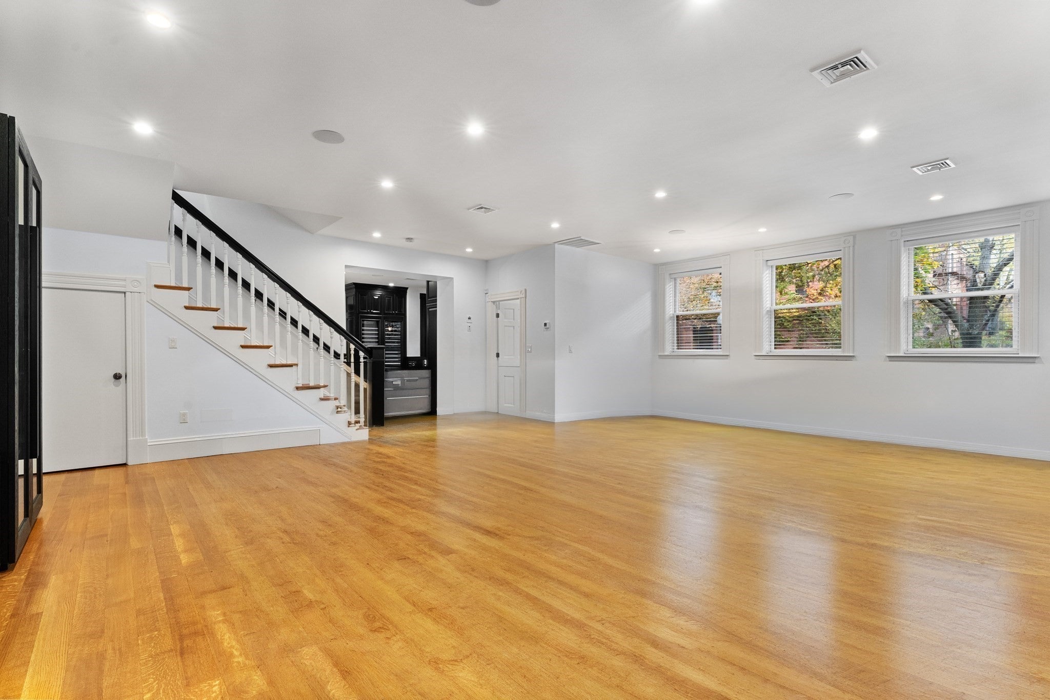 136 Saint Botolph St #136, Boston, MA, 136 Saint Botolph St #136, Boston, MA Photo #9