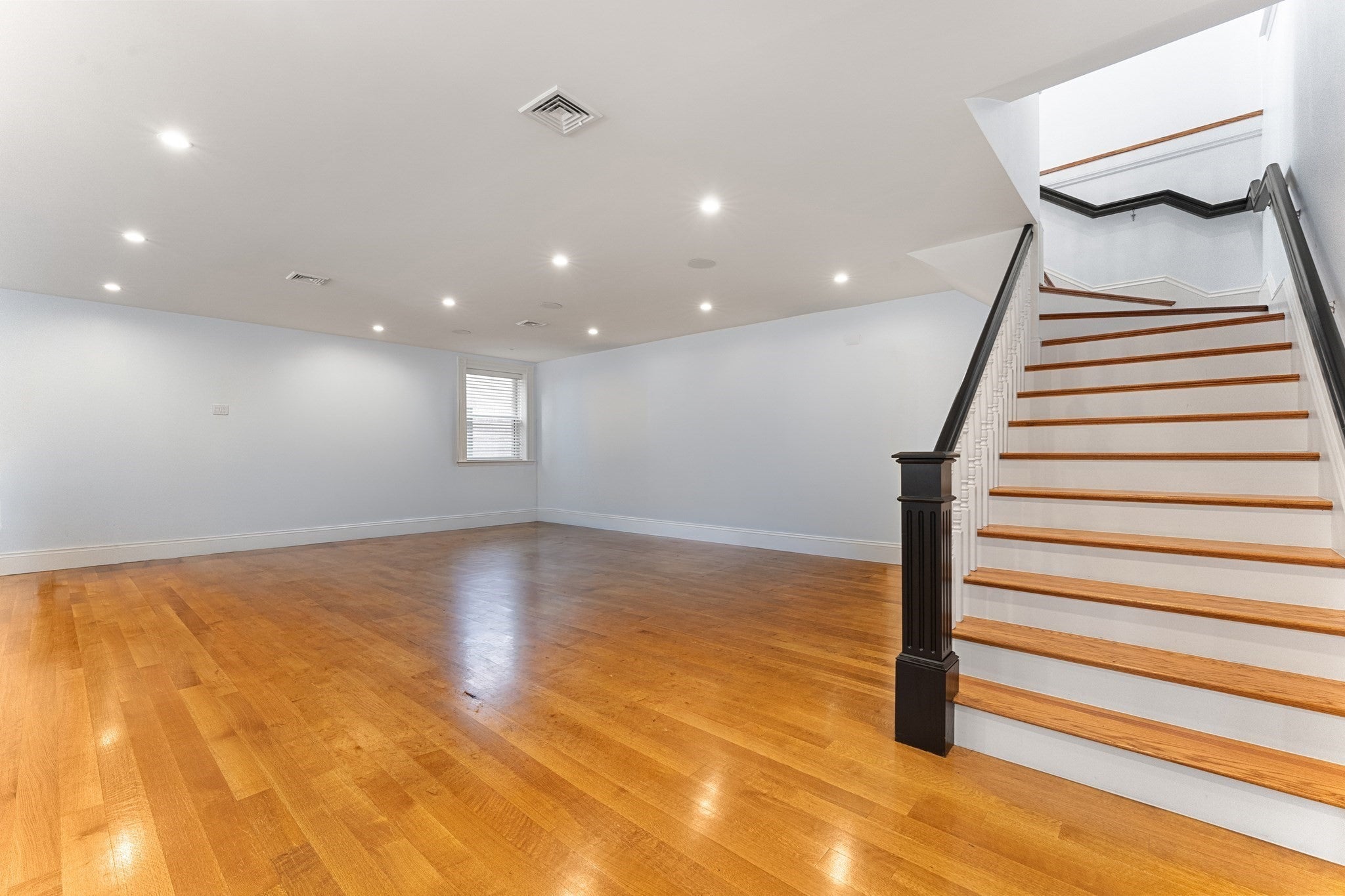 136 Saint Botolph St #136, Boston, MA, 136 Saint Botolph St #136, Boston, MA Photo #8