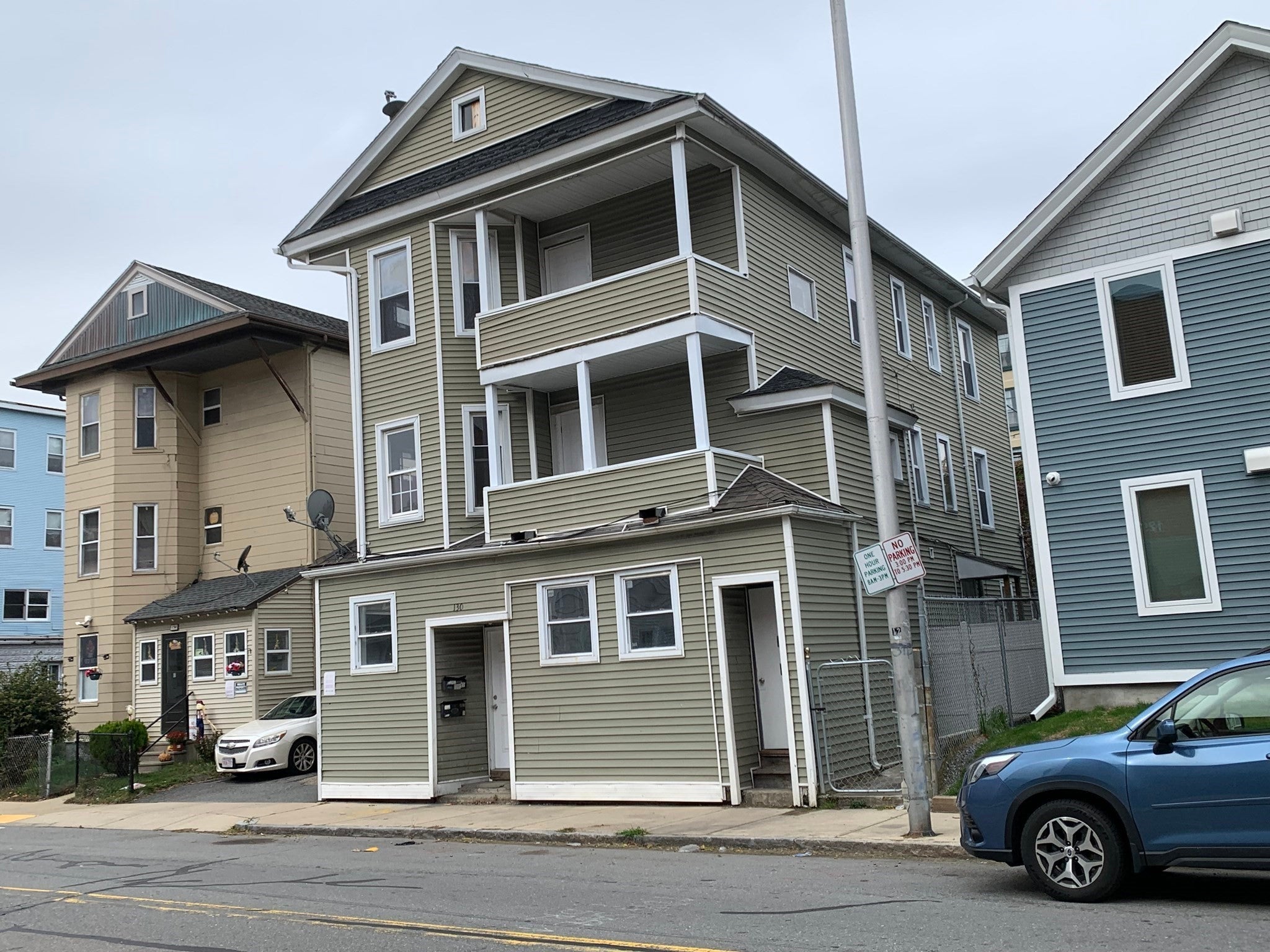 130 Canterbury St, Worcester, MA, 130 Canterbury St, Worcester, MA Photo #2