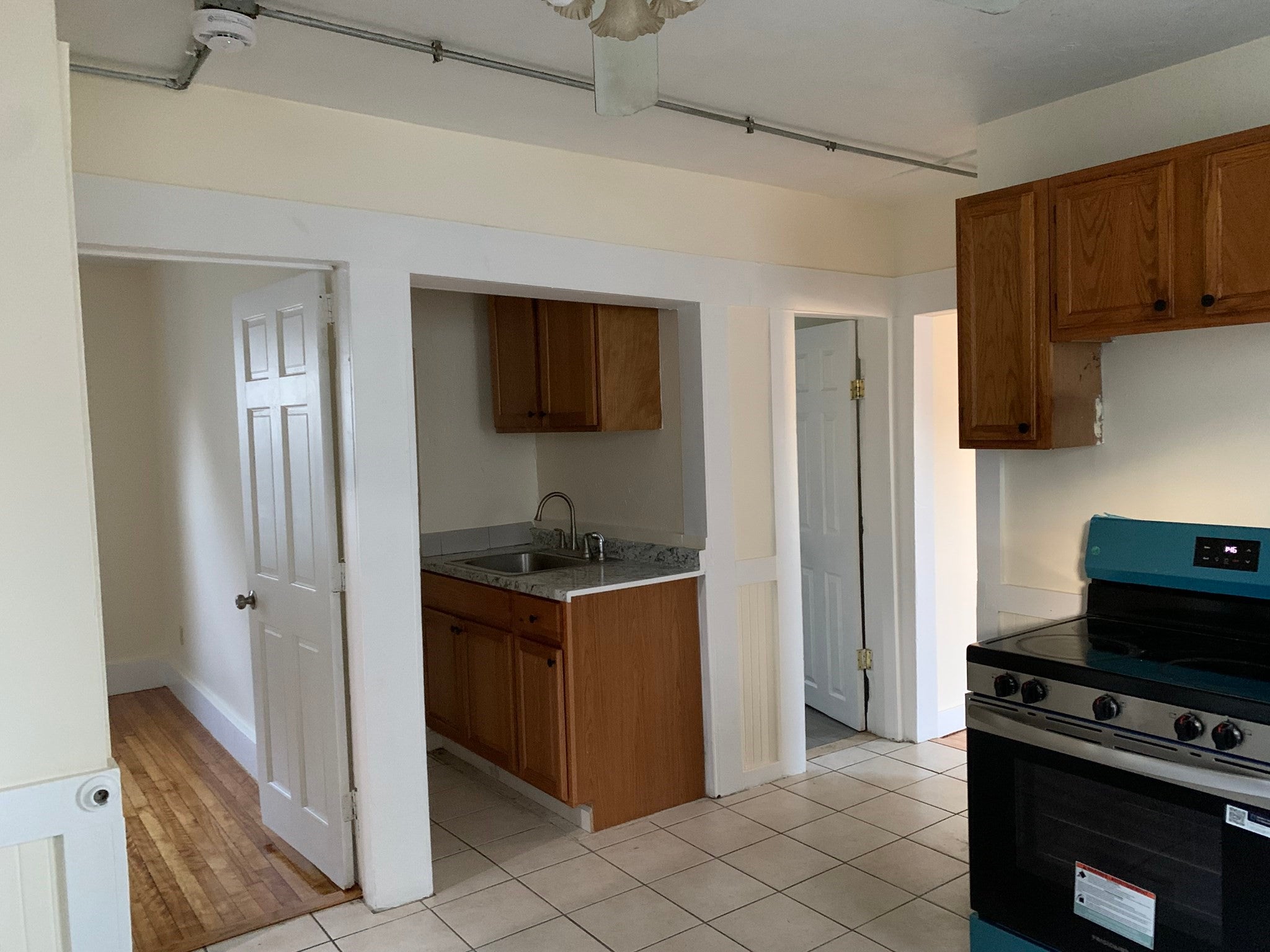 130 Canterbury St, Worcester, MA, 130 Canterbury St, Worcester, MA Photo #18