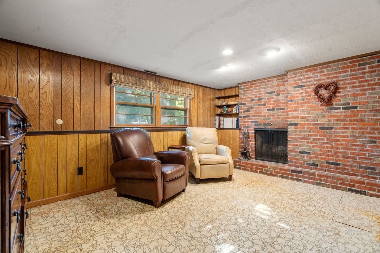 6 Johnson Rd, Sharon, MA Photo #17
