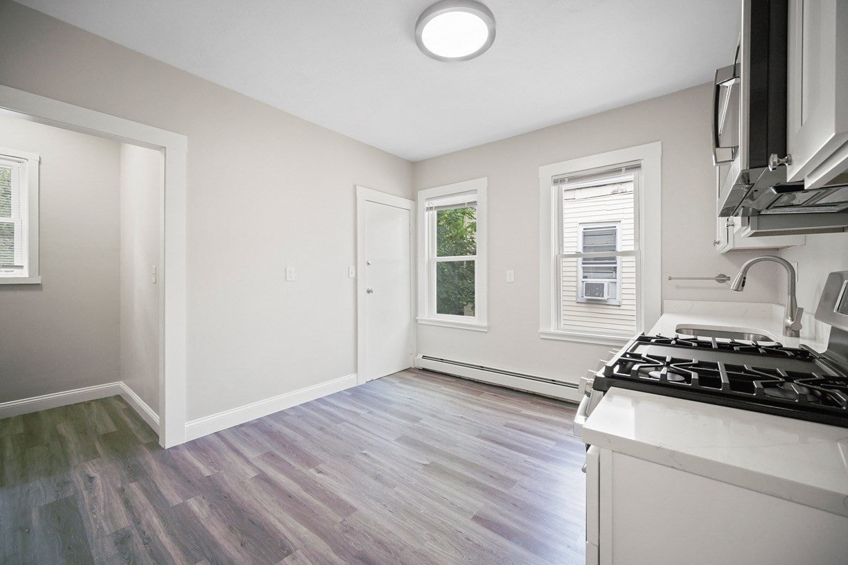 19 Crowell ST #3, Boston, MA Photo #9