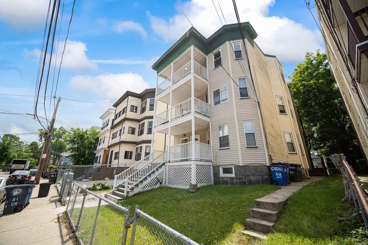 19 Crowell ST #3, Boston, MA Photo #21