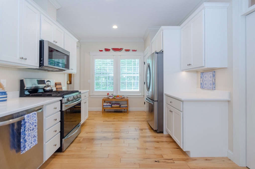 5 Fieldstone Dr