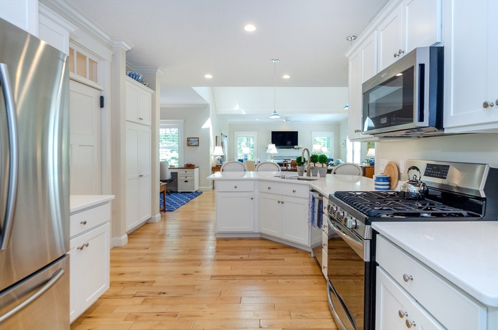 5 Fieldstone Dr
