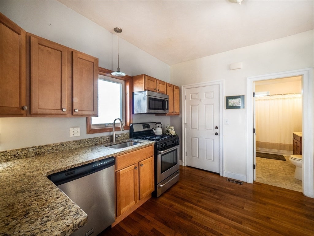 70-72 Wrentham Street, Boston, MA Photo #8