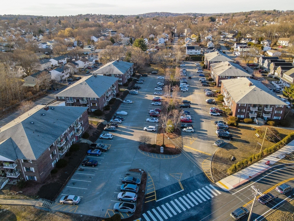 270 E Haverhill St 12