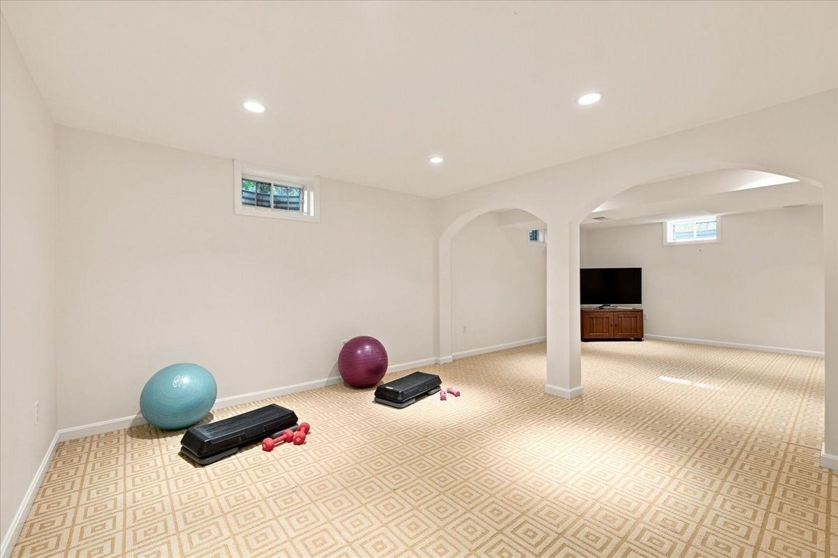 11 Evergreen Rd, Norfolk, MA, 11 Evergreen Rd, Norfolk, MA Photo #33