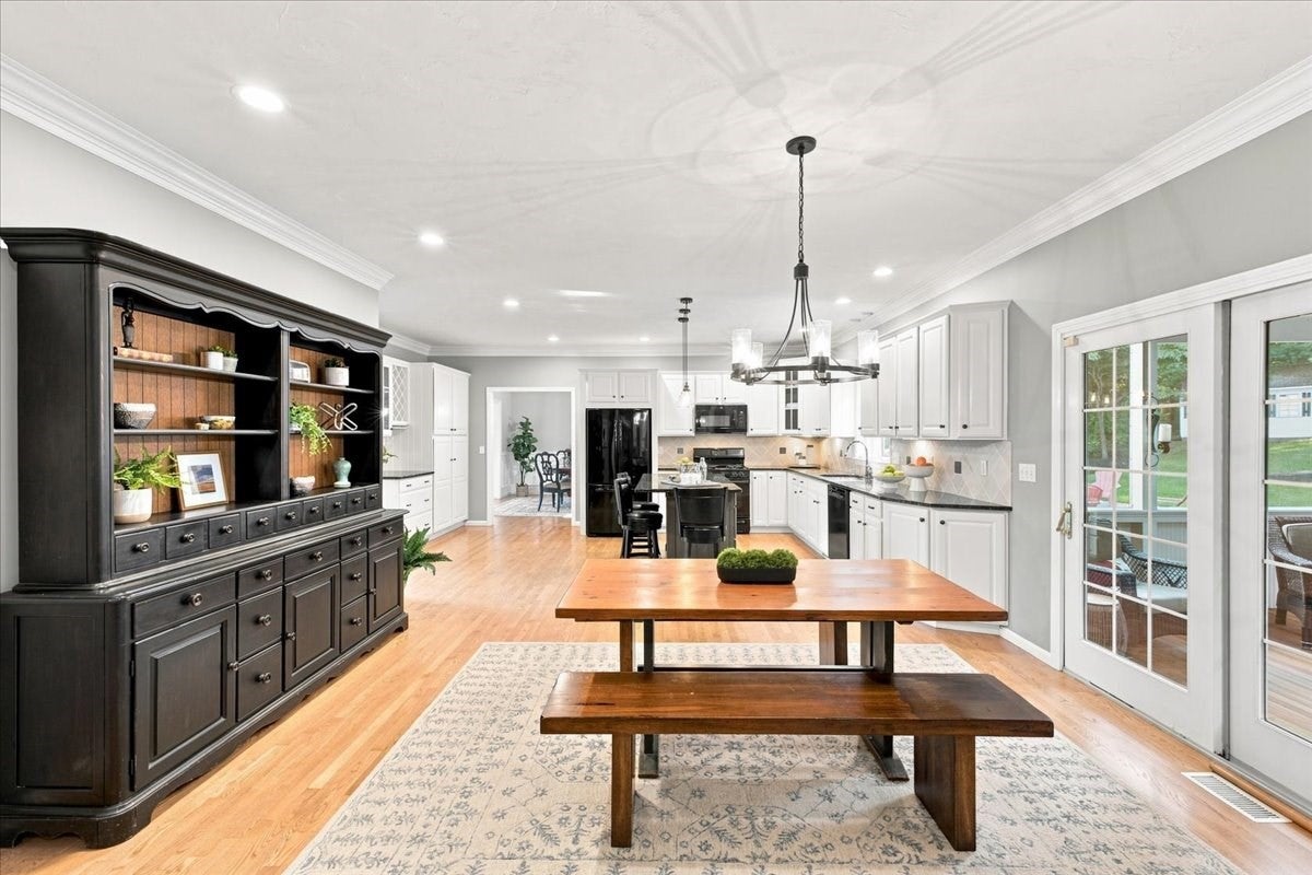 11 Evergreen Rd, Norfolk, MA, 11 Evergreen Rd, Norfolk, MA Photo #8