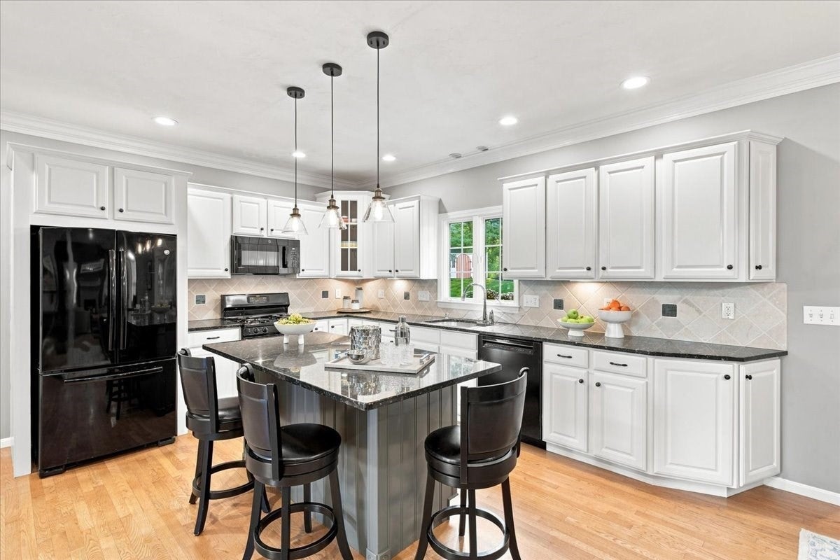 11 Evergreen Rd, Norfolk, MA, 11 Evergreen Rd, Norfolk, MA Photo #9