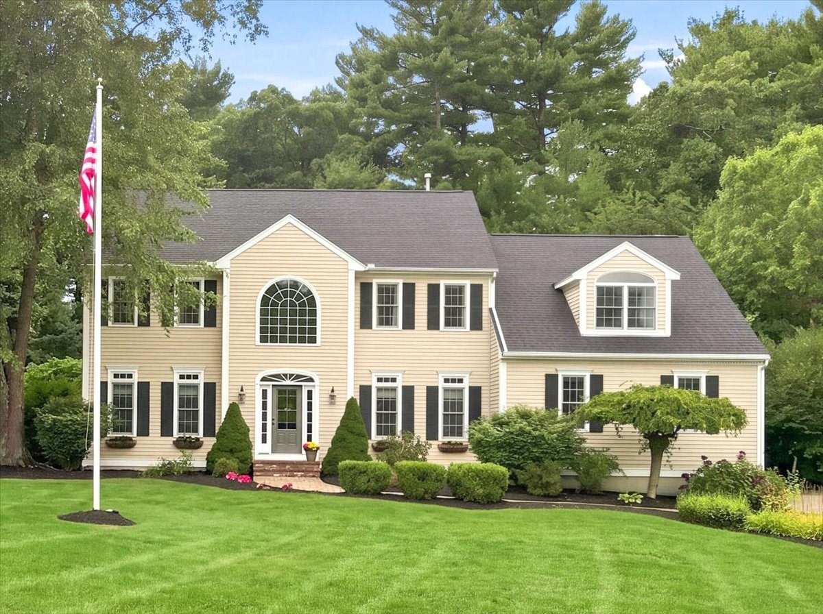 11 Evergreen Rd, Norfolk, MA, 11 Evergreen Rd, Norfolk, MA Photo #1