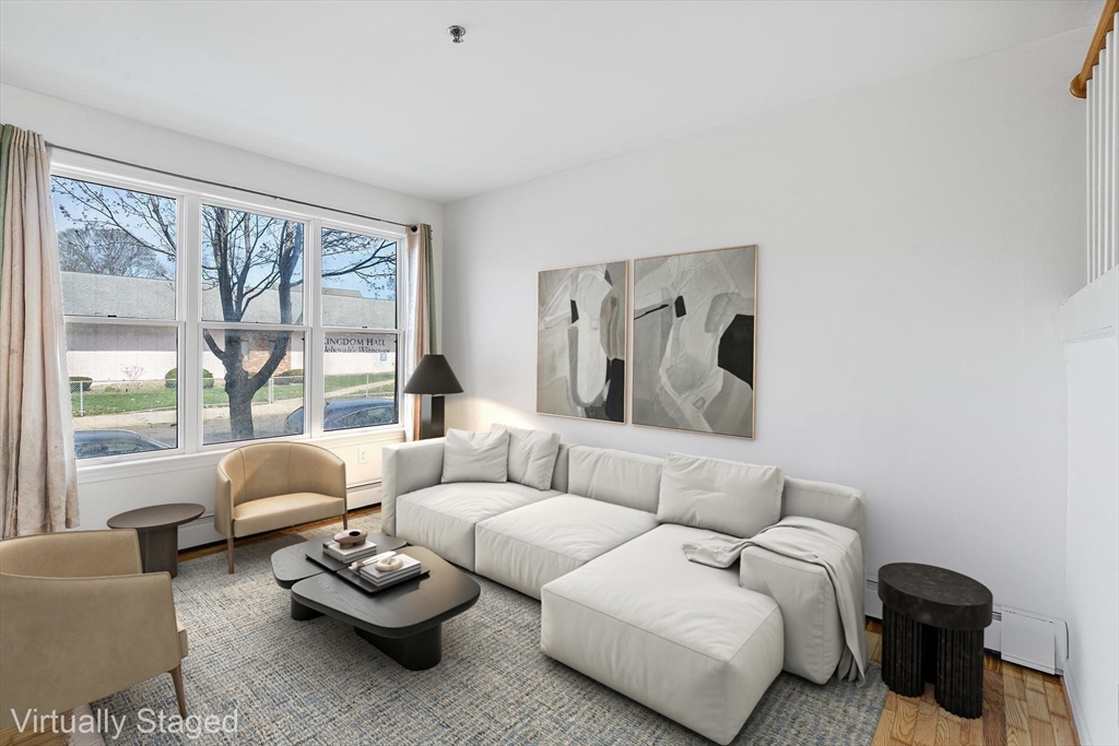 218 Humboldt Ave 218