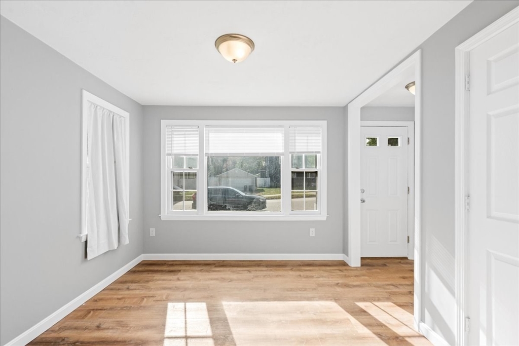4 Howland Terrace, Worcester, MA Photo #13