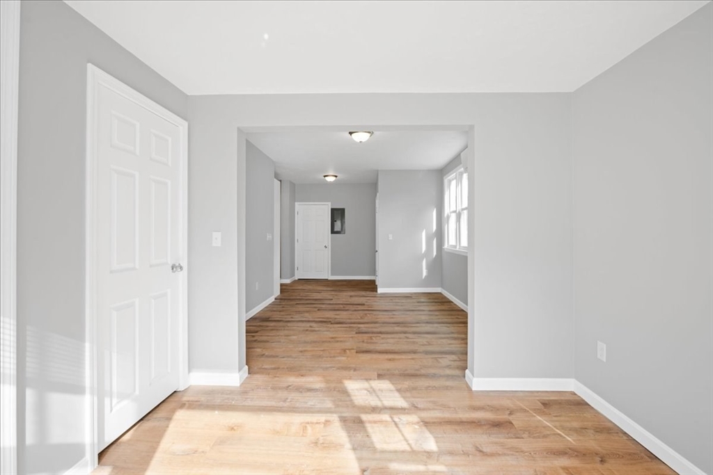 4 Howland Terrace, Worcester, MA Photo #14
