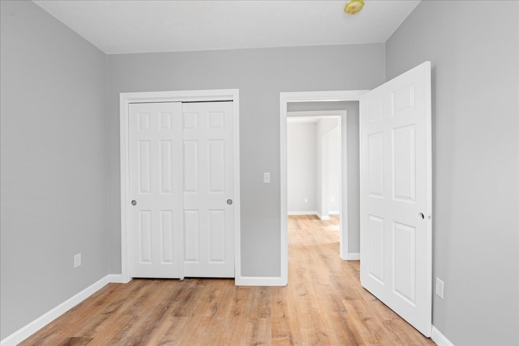 4 Howland Terrace, Worcester, MA Photo #12