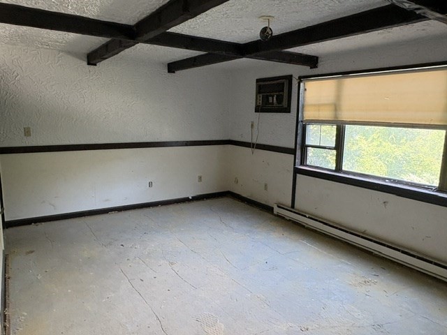 32 Spencer Rd 24M