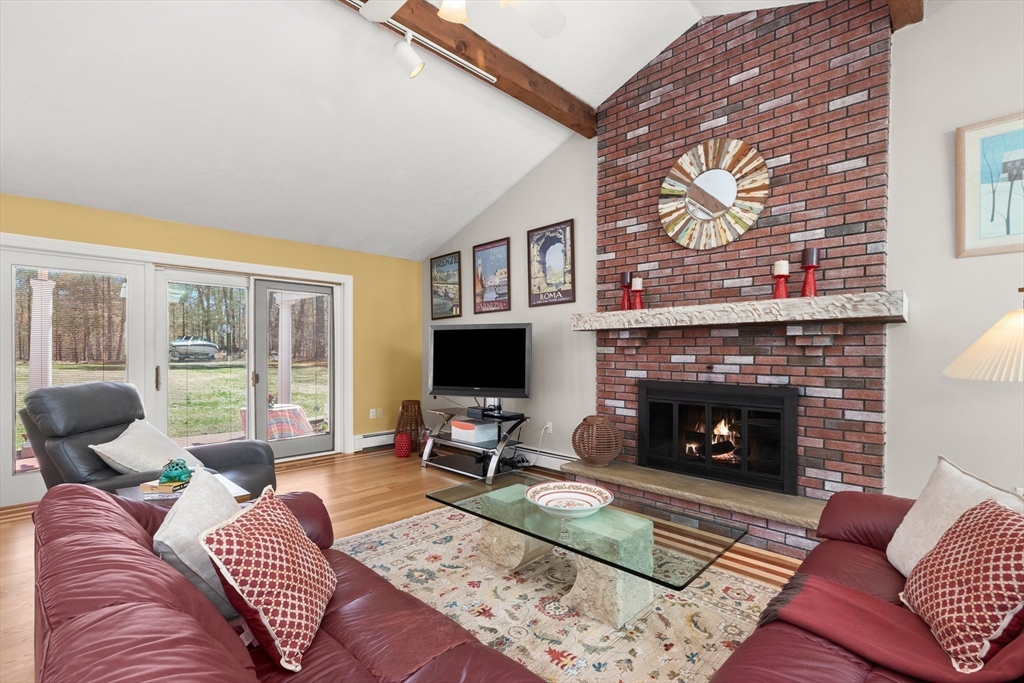 94 Granville Lane