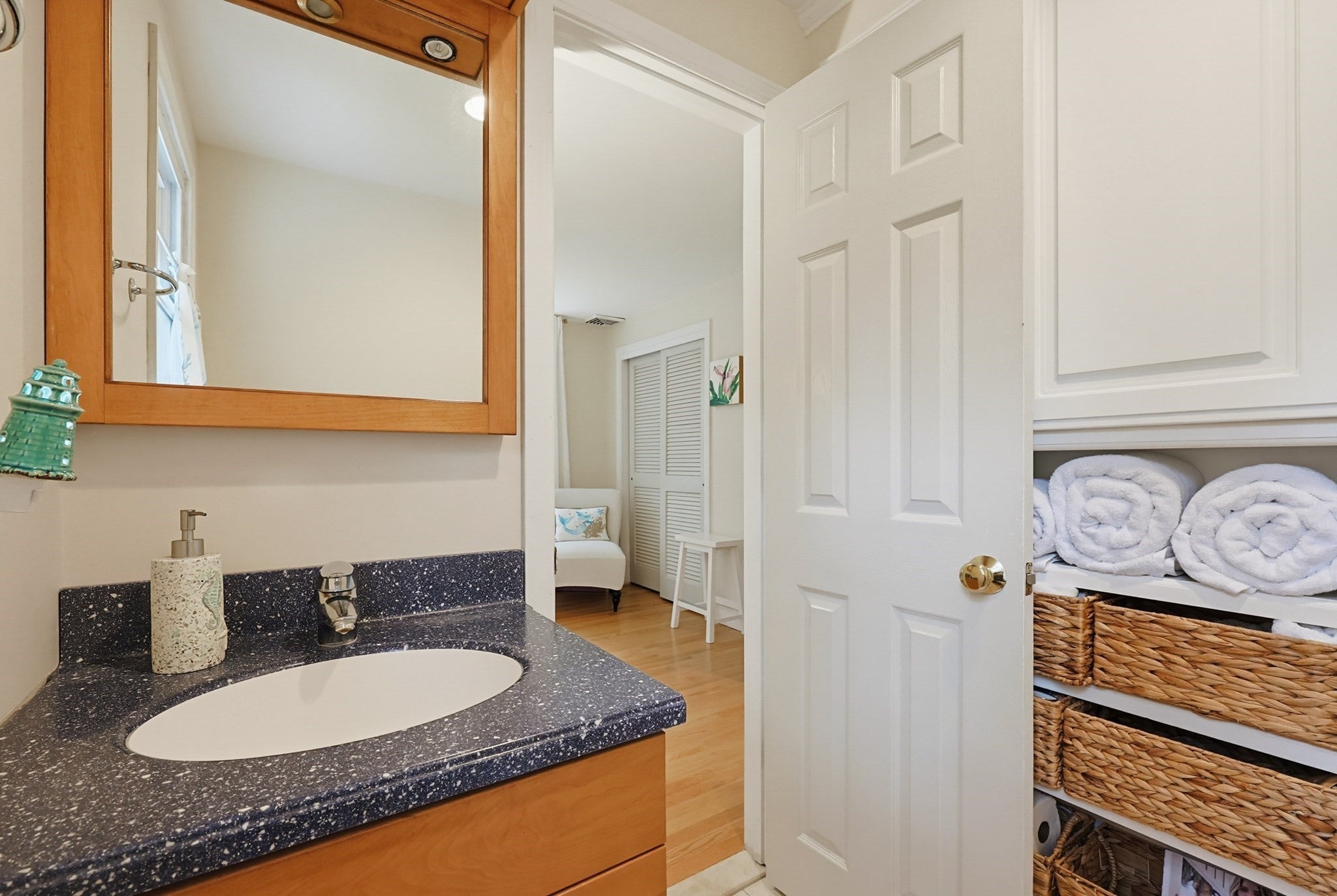 80 Chestnut St, Wrentham, MA Photo #22