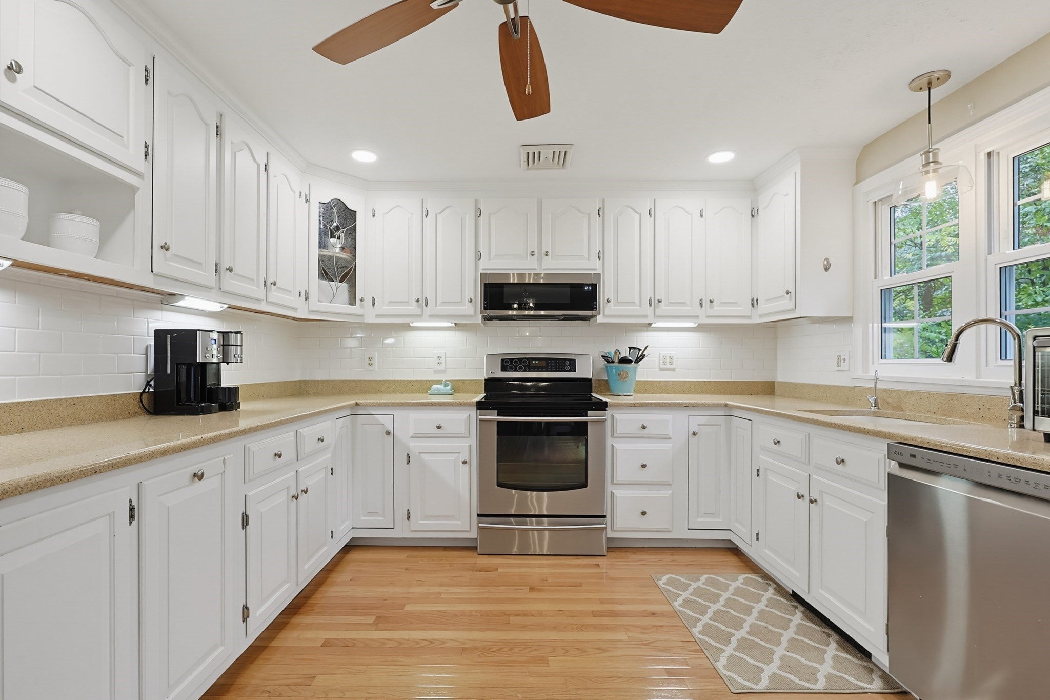 80 Chestnut St, Wrentham, MA Photo #7