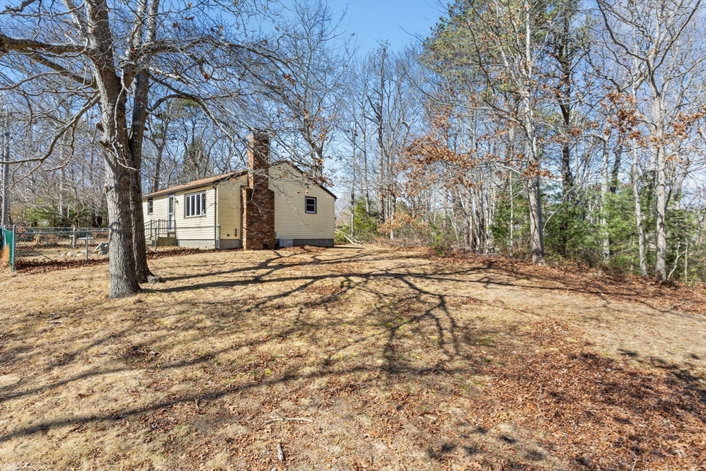 5 Trask Rd