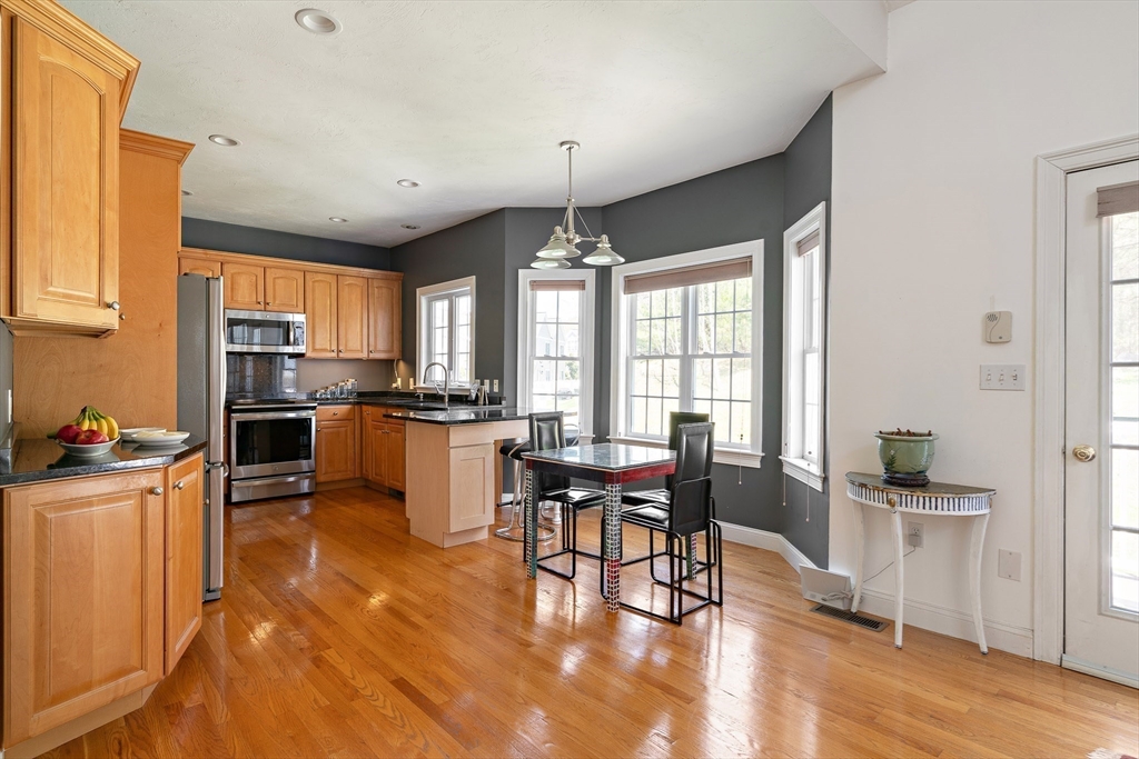 17 Indian Woods Way #17, Canton, MA, 17 Indian Woods Way #17, Canton, MA Photo #8