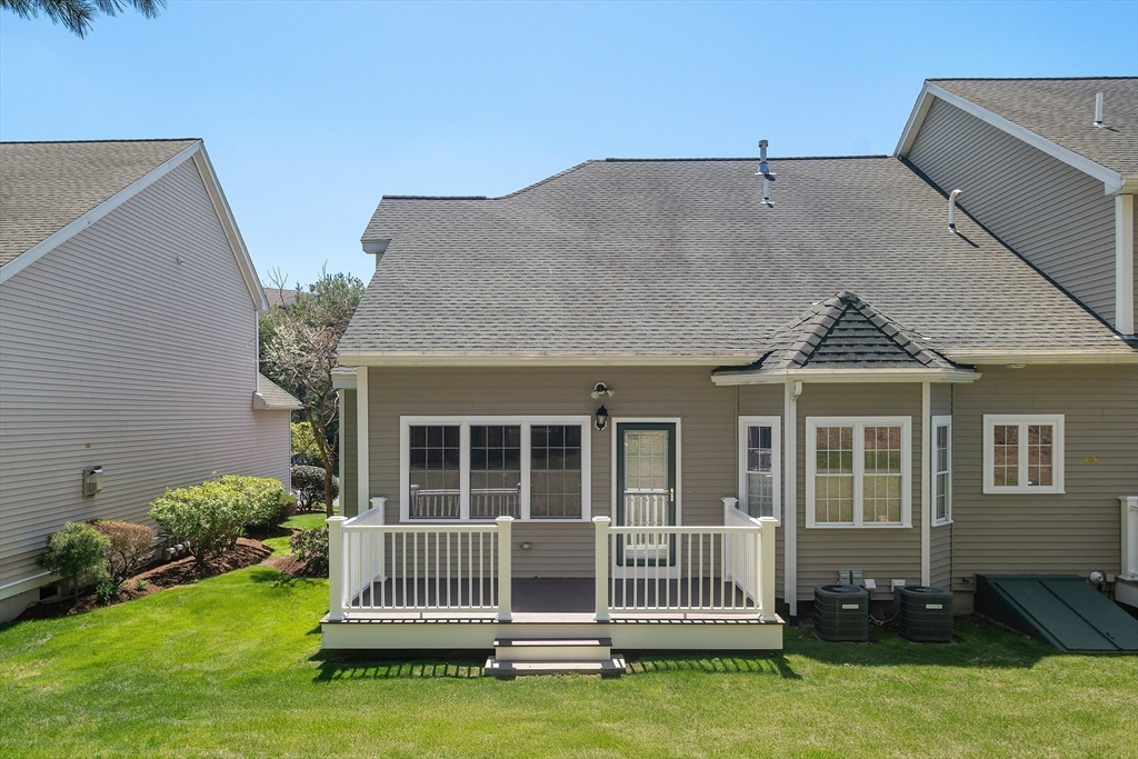17 Indian Woods Way #17, Canton, MA, 17 Indian Woods Way #17, Canton, MA Photo #2